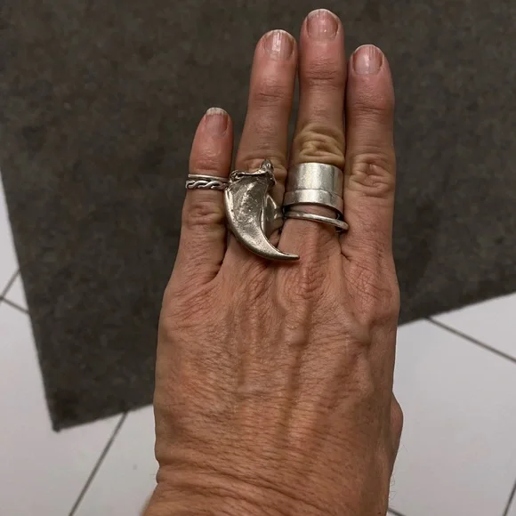 Sterling silver sand casted bear claw ring - Picture 13 of 14